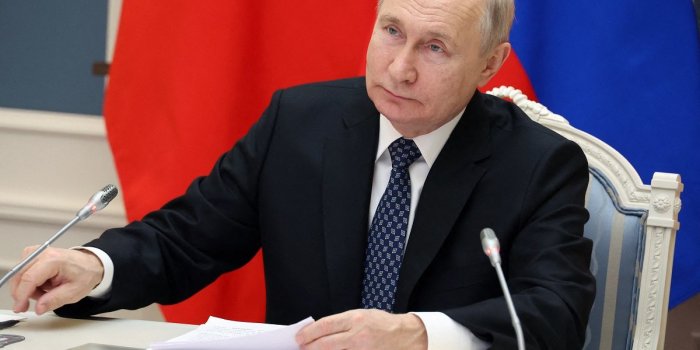 Pétrole russe : que va changer l'interdiction de Poutine en France ?