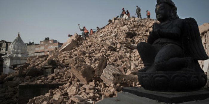 Séisme au Népal : il n'y a plus aucune chance de retrouver des survivants 