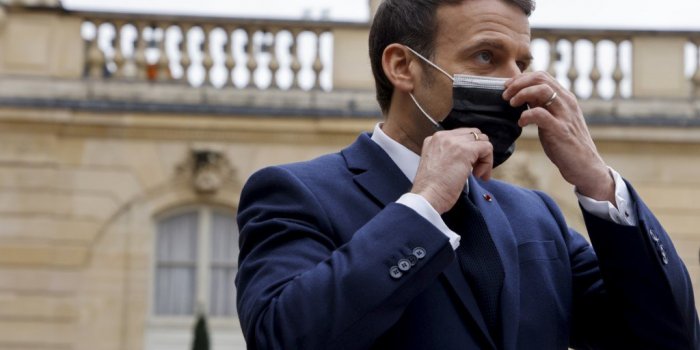 Emmanuel Macron a-t-il été soigné du Covid par Didier Raoult ?