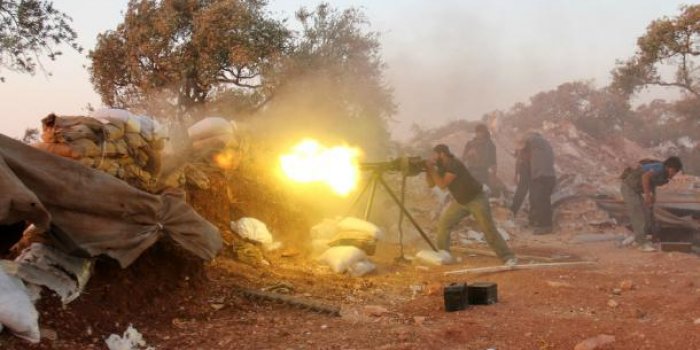 Syrie : des rebelles formés par les Américains ont remis des armes à Al-Qaïda 