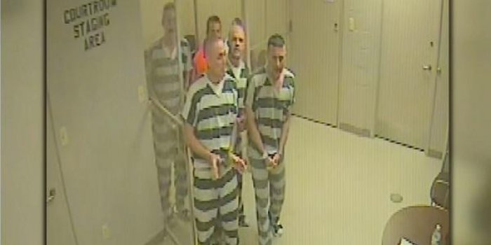 Etats-Unis : le geste héroïque de 8 prisonniers pour aider un gardien