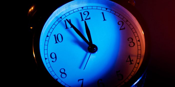 « L’horloge de la fin du monde » annonce désormais 100 secondes avant la catastrophe