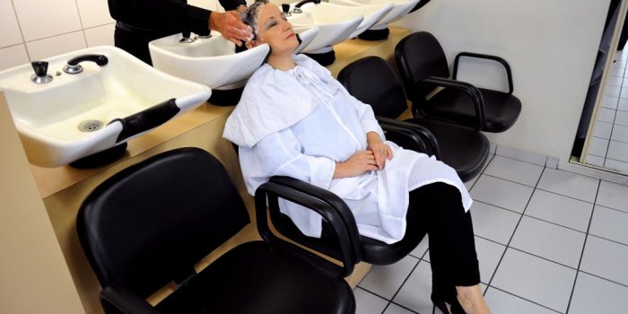 Salons de coiffure : ce qu'il pourrait se passer dès le 11 mai