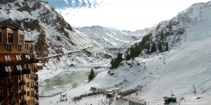 Accident de ski en Haute-Savoie : un enfant retrouvé mort à Avoriaz