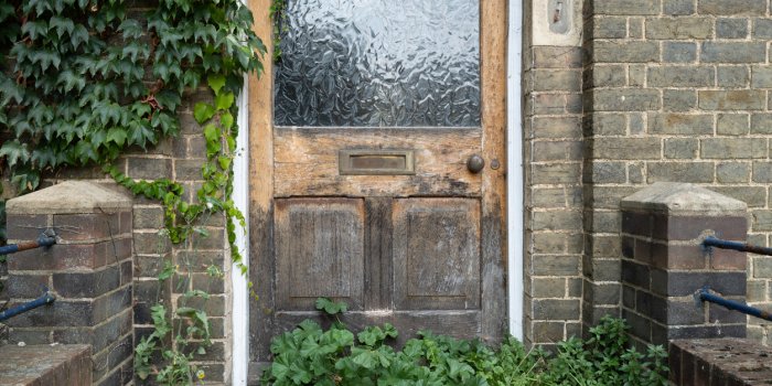 Squatteurs : comment protéger sa maison des intrusions ?
