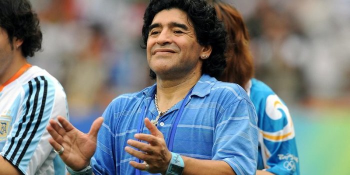 Mort de Diego Maradona : son médecin visé par une enquête pour homicide involontaire