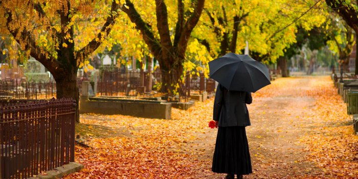 Enterrement : quel jour choisir pour des funérailles ?
