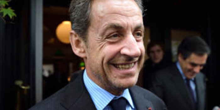 Sarkozy en Israël : l'ancien président reçoit un diplôme 