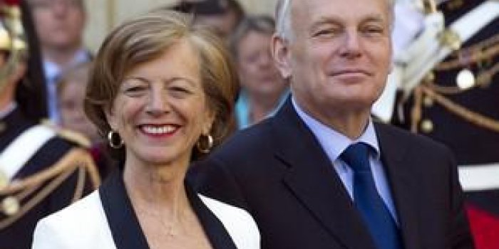 Brigitte Ayrault : qui est vraiment l'épouse du nouveau Premier ministre ?