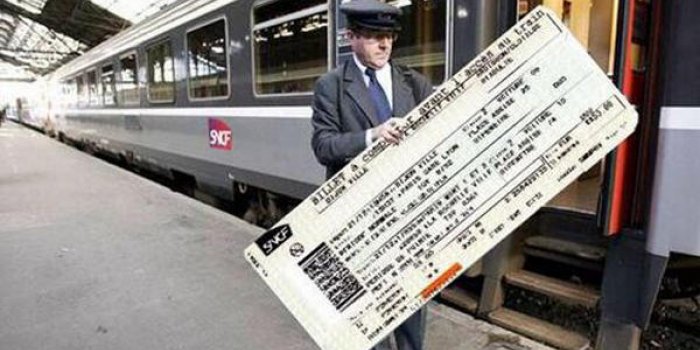 Rames de TER trop larges : la SNCF devient la risée du web