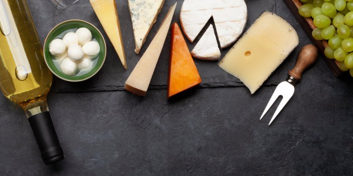 Brie, camembert, bleu... Quel couteau choisir pour quel fromage ?