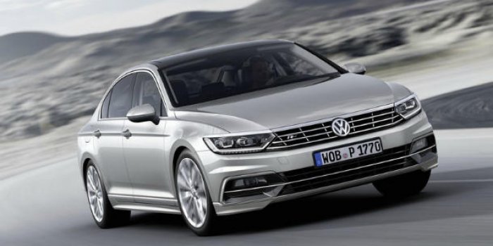 En images : la Volkswagen Passat &eacute;lue &quot;Voiture de l&rsquo;ann&eacute;e 2015&quot; 