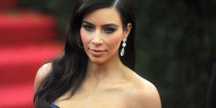 Kim Kardashian une nouvelle fois les fesses à l'air : la photo de trop ?