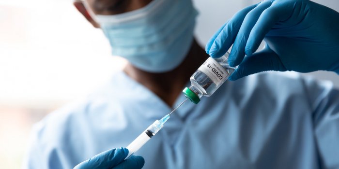 Vaccination Covid-19 : les d&eacute;partements qui pourraient avoir besoin d'une 4e dose