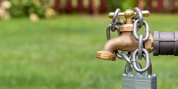 Restrictions d'eau : les 44 d&eacute;partements concern&eacute;s depuis le 18 juin 2023