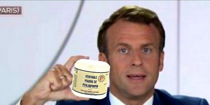 Emmanuel Macron au 20h de TF1 : ce geste qui fait rire les internautes