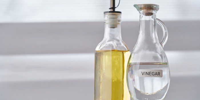 Vinaigre Blanc : 6 utilisations surprenantes en cuisine 