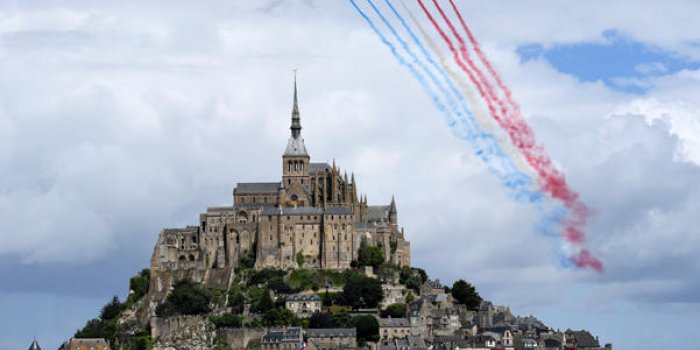 Tour de France : les plus belles images du d&eacute;part au Mont-Saint-Michel 