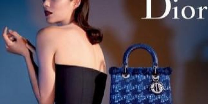 Photos : Marion Cotillard, &eacute;g&eacute;rie du sac Lady Dior pour la cinqui&egrave;me ann&eacute;e 