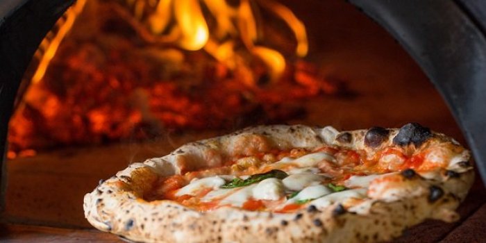 Fours &agrave; pizza : les meilleurs mod&egrave;les portatifs pour succomber &agrave; la tendance