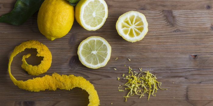 M&eacute;nage : 6 utilisations astucieuses de la peau de vos citrons 
