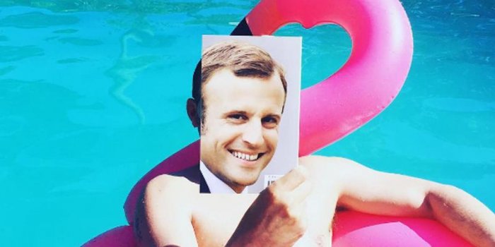 Emmanuel Macron : l'album photo (parodique) de ses vacances ! 