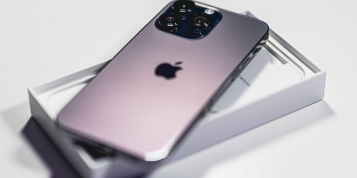 iPhone 14 : le dernier smartphone Apple chute à nouveau de prix chez Amazon