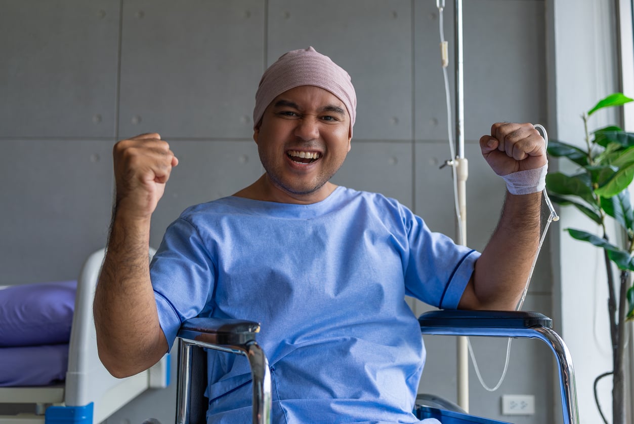 Patient heureux hôpital