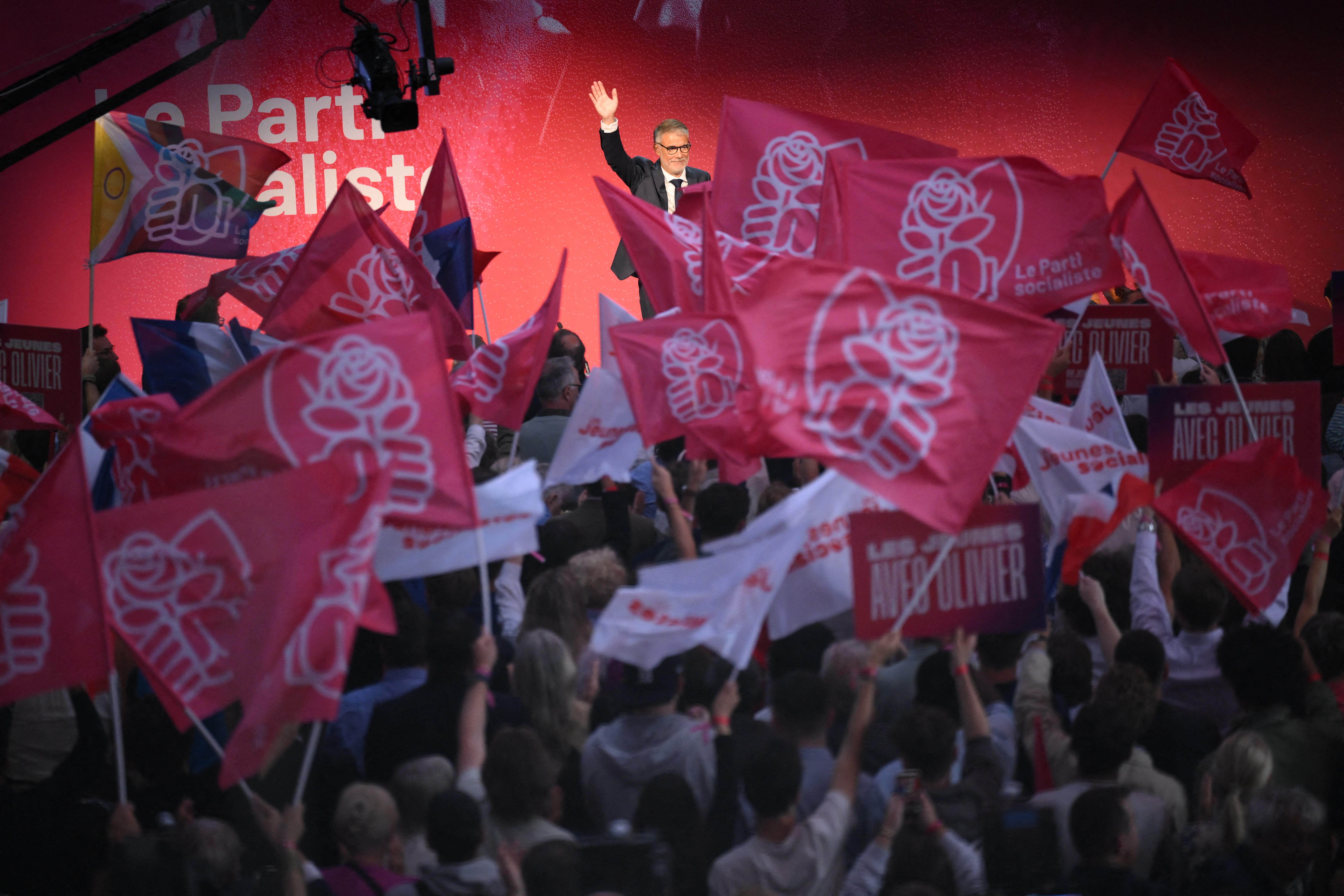 Présidentielle 2027 : qui sont les cinq candidats en lice pour la primaire de la gauche ?