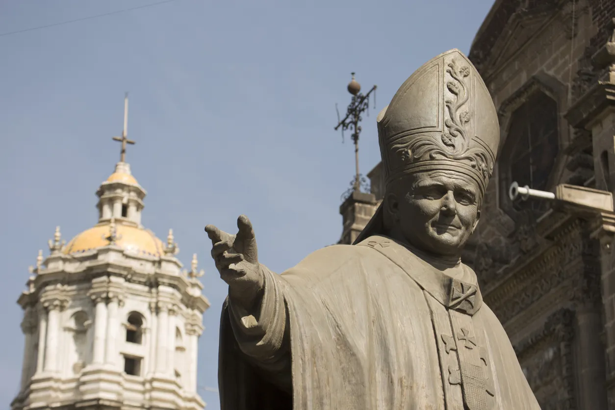 Statue de Jean-Paul II