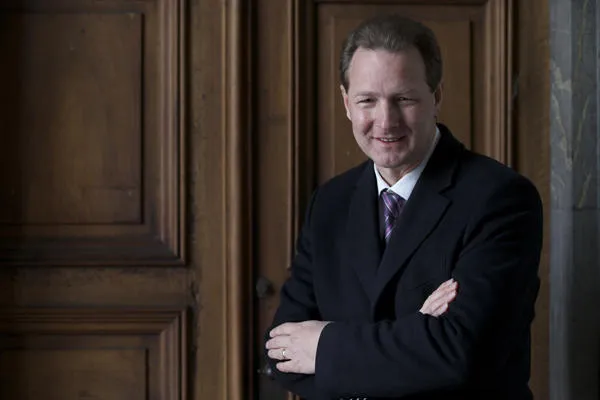 français ump parti d'opposition de droite député de la région de haute-savoie lionel tardy pose le 21 mars 2013 à annecy, alpes françaises afp photo patrice coppee