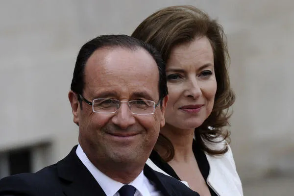 france politique transfert elysee hollande trierweiler