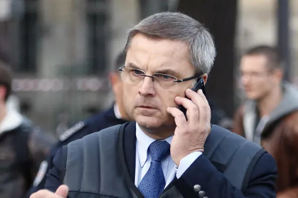 france crime bancaire en otage