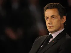le président français nicolas sarkozy assiste à une conférence lors d'une visite consacrée à la sécurité à nice, dans le sud de la france, le 21 avril 2009 photo par mehdi taamallah abacapresscom