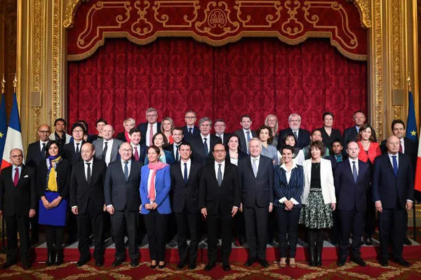réunion du cabinet du gouvernement de la france