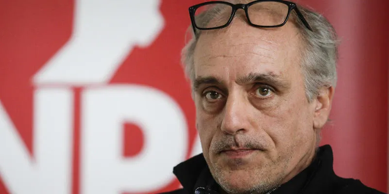 candidat à la présidence du nouveau parti anticapitaliste (npa) poutou philippe parti gauchiste lors d'une conférence de presse parle le 16 janvier 2017 au siège du parti à montreuil, près de paris) photo geoffroy van afp der hasselt