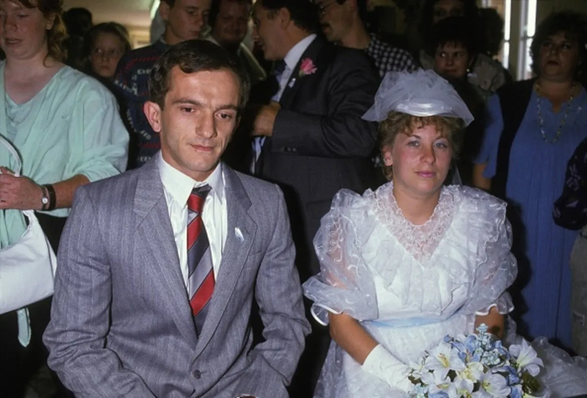 remariage de marie-ange laroche, veuve de bernard laroche, avec son cousin denis jacob le 10 septembre 1988 en france (photo by pool bassignac reglain gamma-rapho via getty images)
