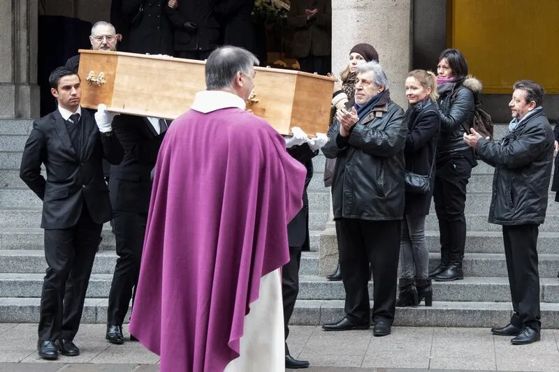 exclusif - jean-pierre castaldi aux obseques de claude gensac en l eglise sainte mathilde a puteaux, france le 04 janvier 2017 photo by abacapresscom , 576933 001 puteaux france