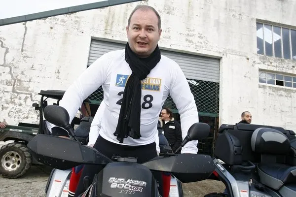 sebastien cauet and his team participate to the 9th 'touquet raid pas de calais