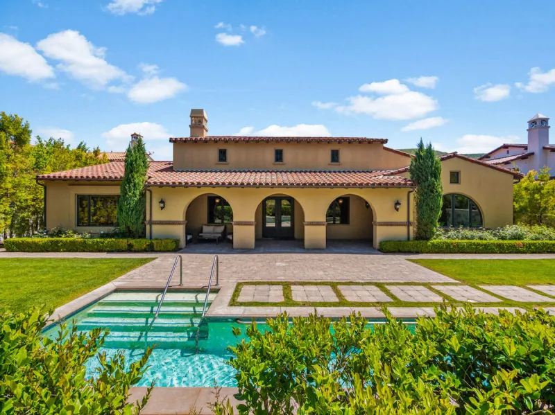 jodie foster selling her home for 85 million - la