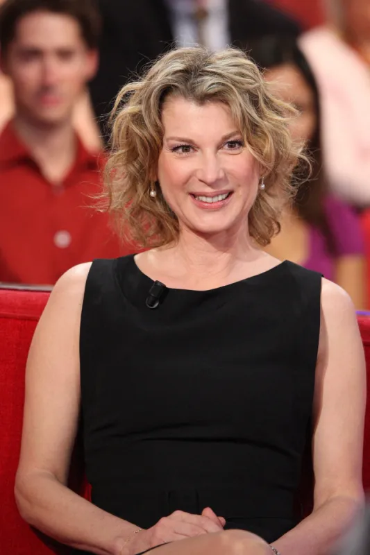 michele laroque lors de l'enregistrement de l'emission vivement dimanche a paris, france, le 9 janvier 2008 photo max colin abacapresscom , 692721 078 paris france