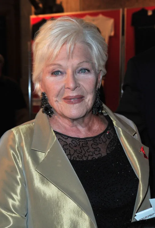 george michael 'symphonica tour' concert - paris