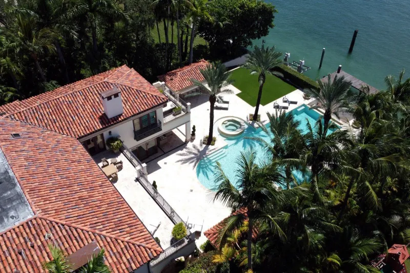 jennifer lopez and alex rodriguez's lavish new million star island home - miami