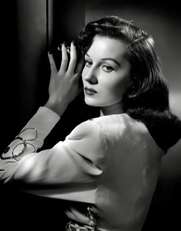 file - rhonda fleming, circa 1948 photo by photoshot abacapresscom , 745246 007 hollywood