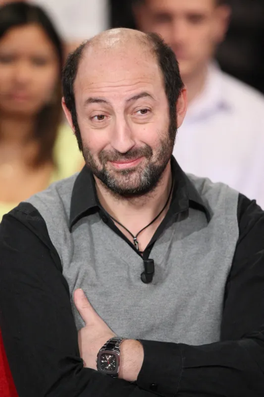 kad merad lors de l'enregistrement de l'emission vivement dimanche a paris, france, le 20 fevrier 2008 photo max colin abacapresscom , 692904 036 paris france