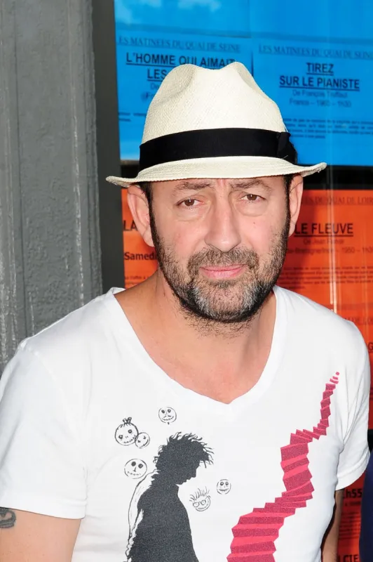 kad merad attending the opening of 'la fete du cinema' held at mk2 quai de seine in paris, france on june 26, 2010 photo by nicolas briquet abacaprescom , 236066 013 paris france