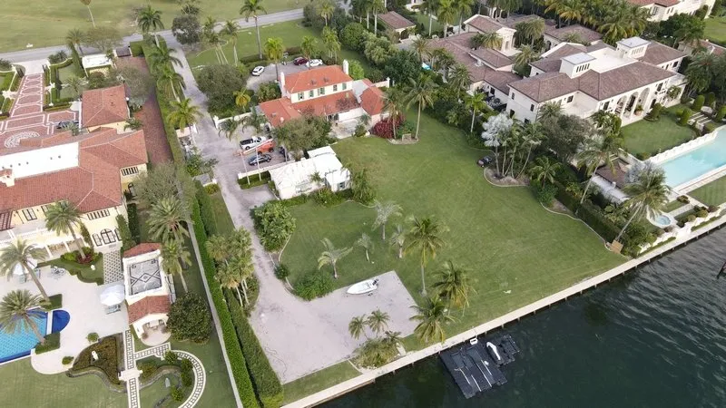 gisele bundchen and tom brady's home - miami