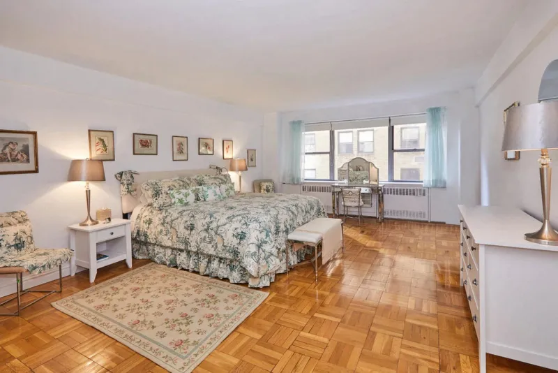 joan collins is selling her long time apartment - nyc