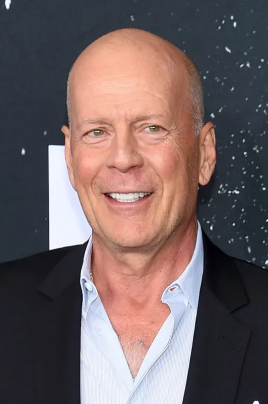 new york, ny - january 15  bruce willis attends the glass new york premiere at sva theater on january 15, 2019 in new york city  jamie mccarthy getty images afp (photo by jamie mccarthy   getty images north america   getty images via afp)