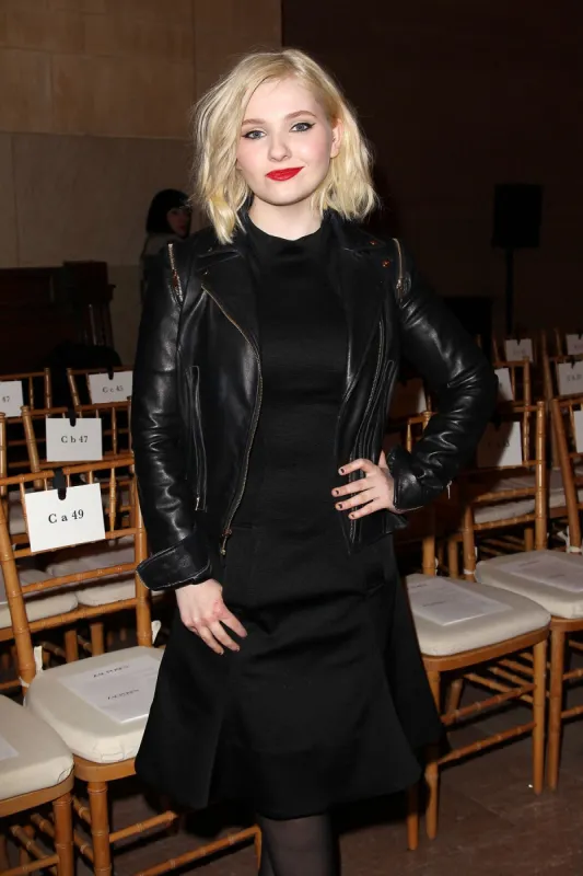abigail breslin at zac posen fall winter 2015 collection presentation in new york city, ny, usa, february 16, 2015 photo by kristina bumphrey startraks abacapresscom , 488122 041 new york city etats-unis united states